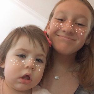 Meet your Posher, Abbie